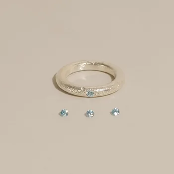 Прост стил, цвят сребрист, светло синьо пръстен с цирконием, лесен дизайн в стил ниша, Женски венчален пръстен, усещане текстура глазура