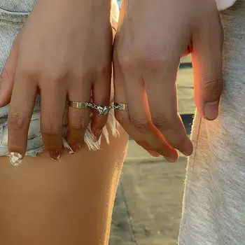 Скъпа годеж, фен на дамски бижута, пръстен желязо в корейски стил, няколко открити пръстени, магнитен пръстен във формата на сърце, комплект от халки на пръста си.